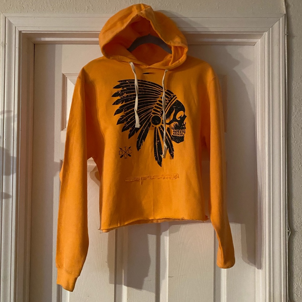 The Drive company hooded sweater size medium